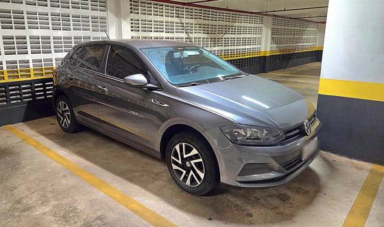 VOLKSWAGEN POLO 1.0 MPI TOTAL FLEX MANUAL VOLKSWAGEN POLO 1.0 MPI TOTAL FLEX MANUAL